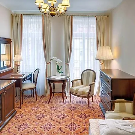 Ensana Hvezda - Imperial - Neapol Hotel 4*