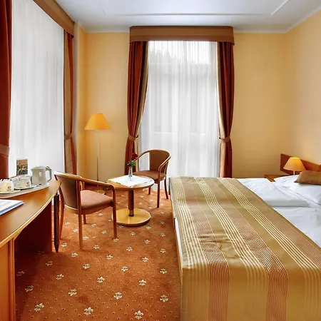 Hotel Ensana Hvězda - Imperiál - Neapol Mariánské Lázně