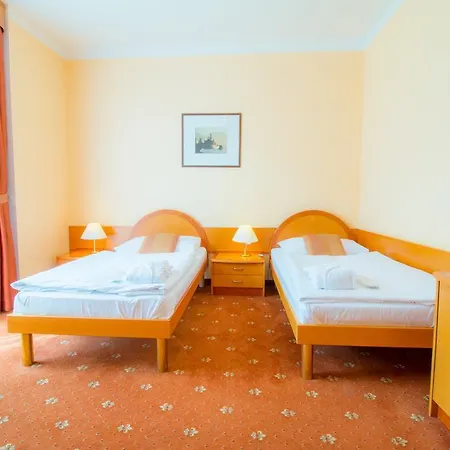 Hotel Ensana Hvězda - Imperiál - Neapol