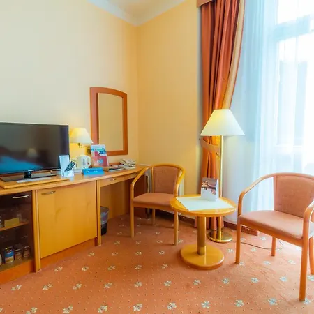 Ensana Hvezda - Imperial - Neapol