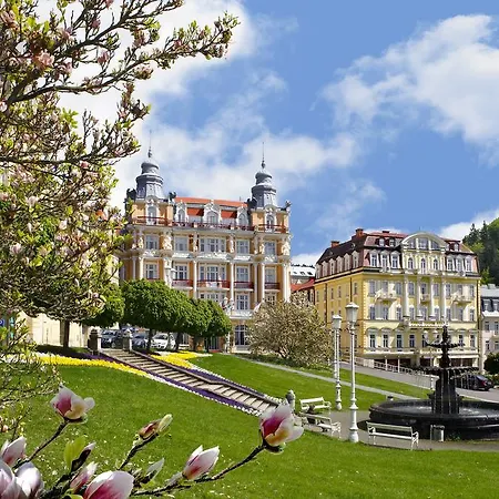 Ensana Hvezda - Imperial - Neapol