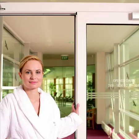 Ensana Hvezda - Imperial - Neapol 4*