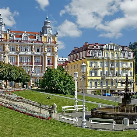 Ensana Hvězda - Imperiál - Neapol Hotel Mariánské Lázně